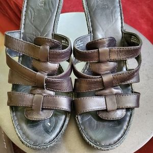 Sandals Born Black Leather Wedge Sandals 8M